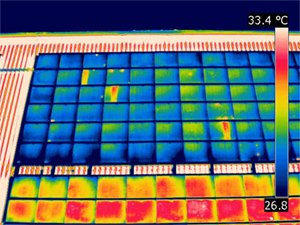 Thermogramm Photovolatikanlage Dach